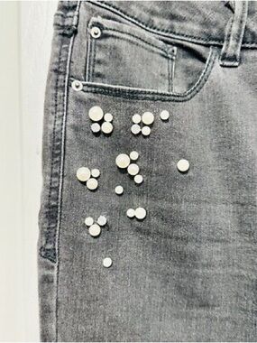 Kensie Dark Blue Pearl-Studded Skinny Jeans in WONDERFUL Condition with Pockets